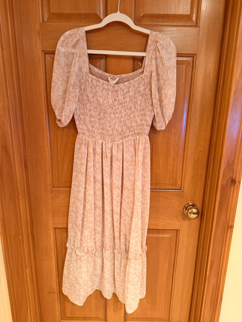 Jessica Simpson Peach Floral Smocked Midi Dress